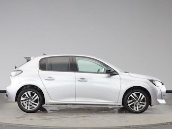 Used Peugeot 208 2023 for sale - 76563239: Photo