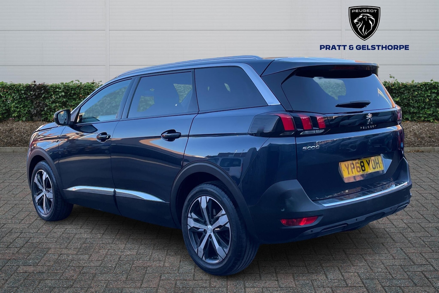 Used Peugeot 5008 2018 for sale - 77081557: Photo 3