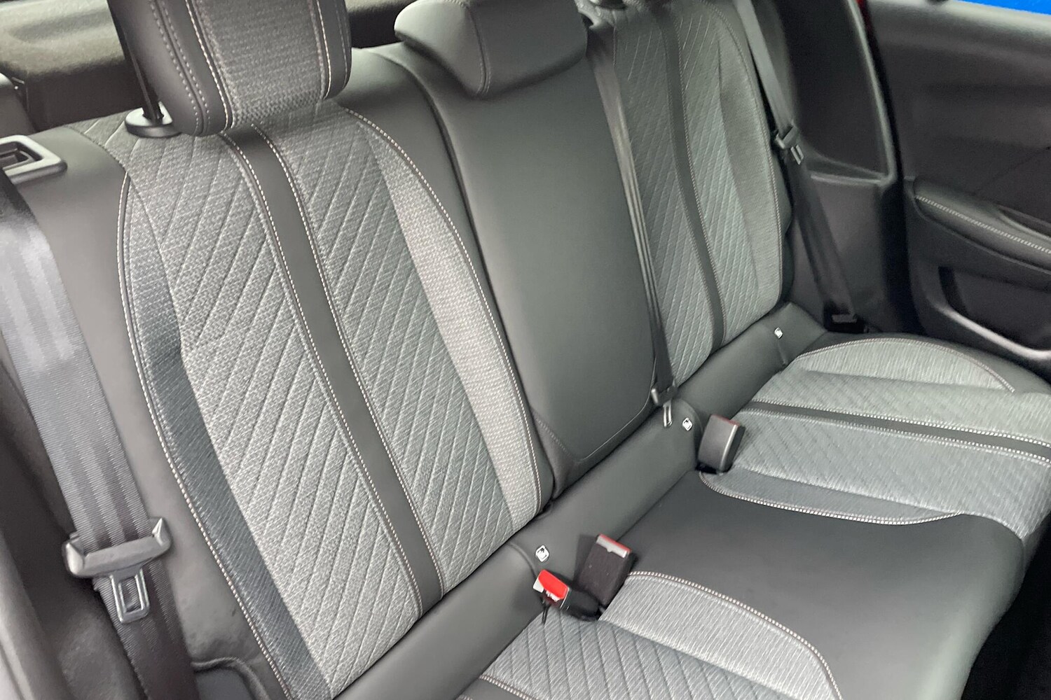 Used Peugeot 208 2024 for sale - 76563240: Photo 7