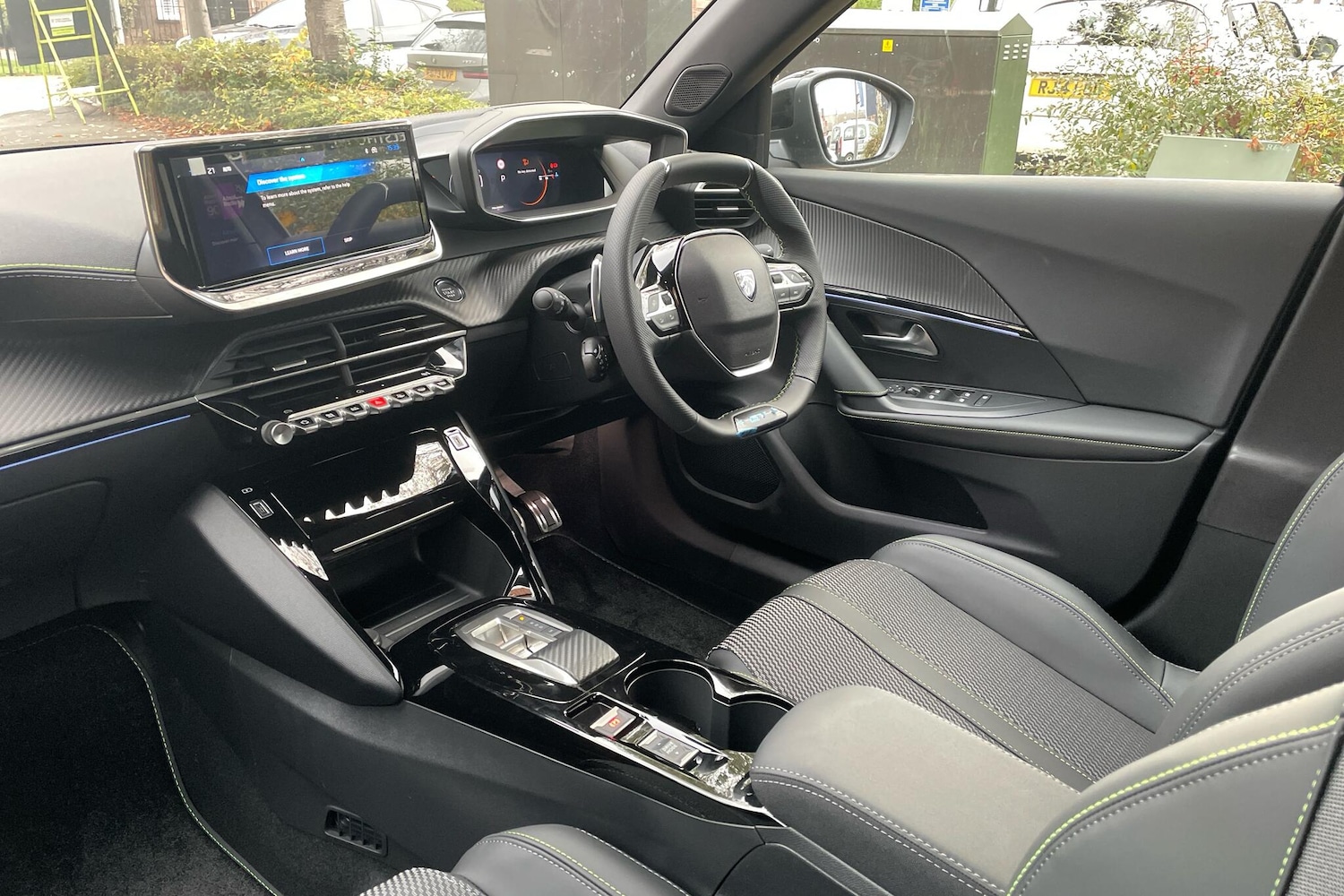 Used Peugeot 2008 2025 for sale - 76563245: Photo 2