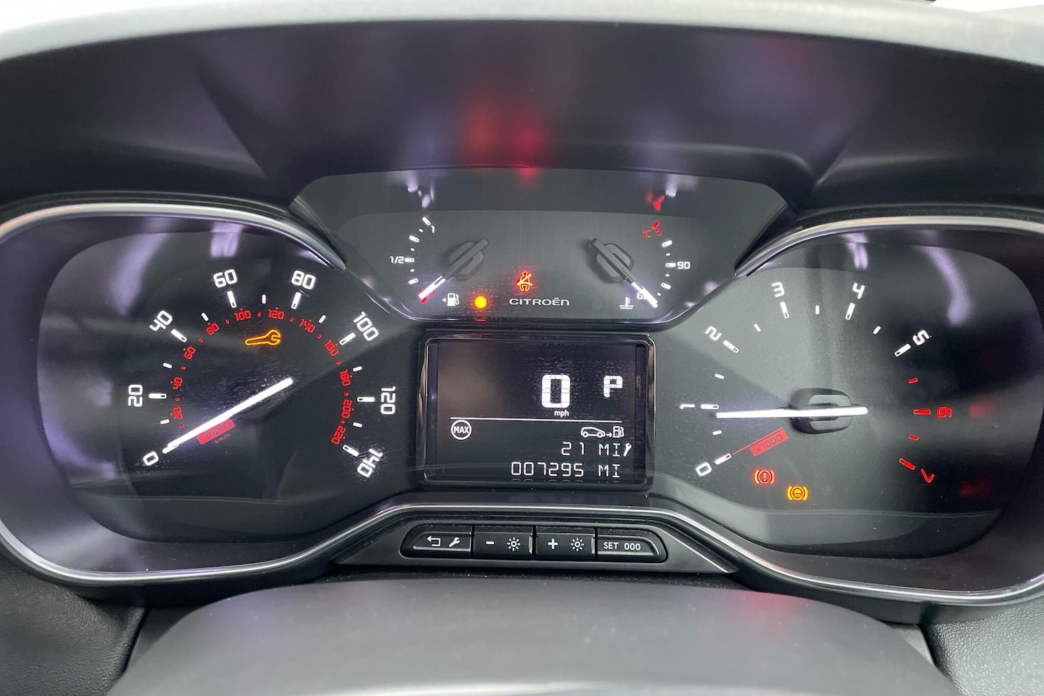 Used Citroen C3 Aircross 2024 for sale - 76800805: Photo 10