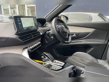 Used Peugeot 5008 2022 for sale - 76563267: Photo