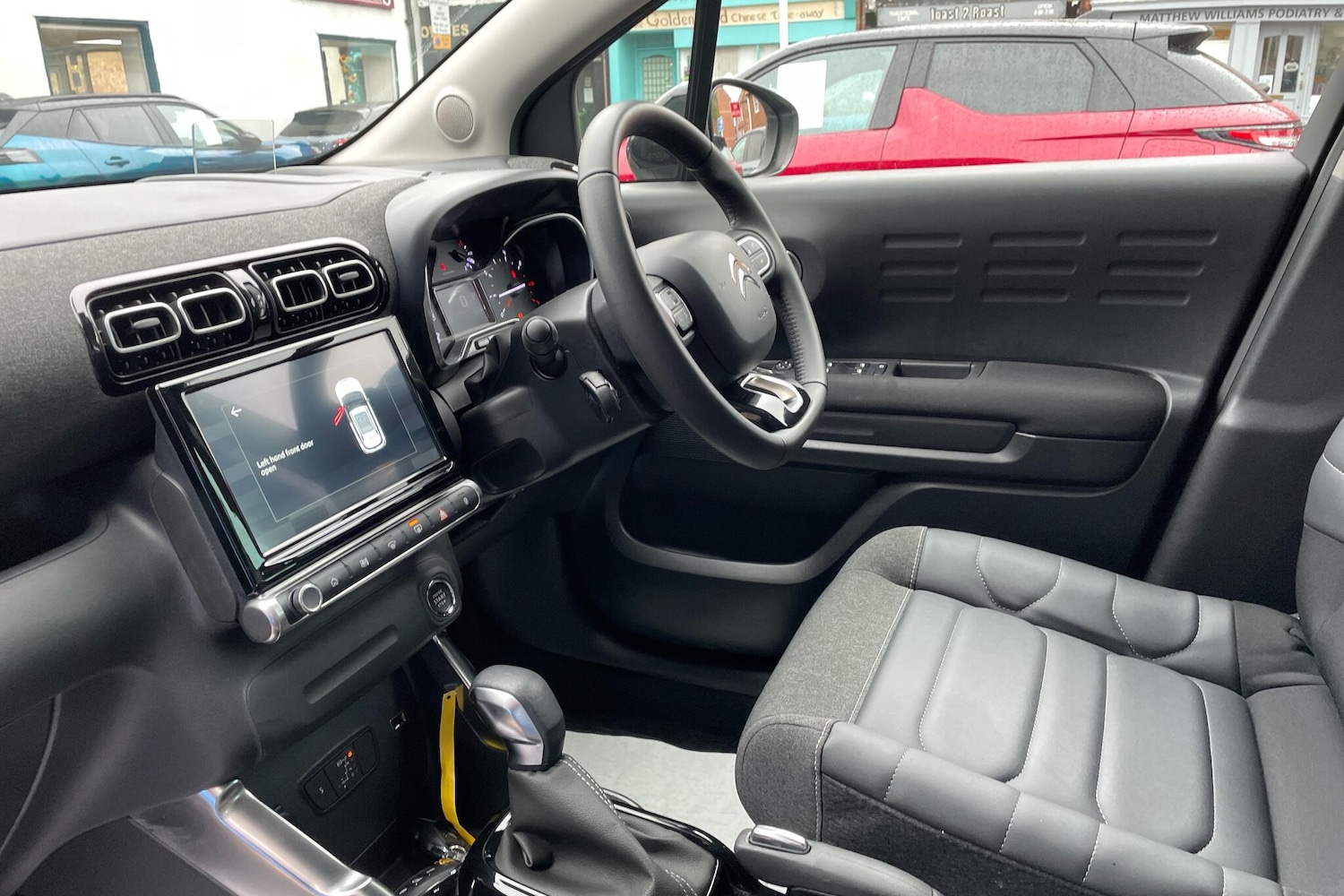 Used Citroen C3 Aircross 2024 for sale - 76563242: Photo 2