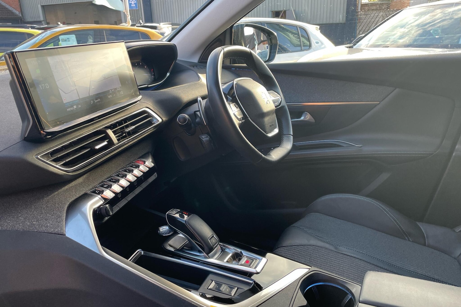 Used Peugeot 3008 2021 for sale - 76563251: Photo 2