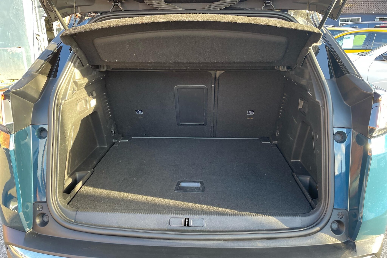 Used Peugeot 3008 2021 for sale - 76563251: Photo 5