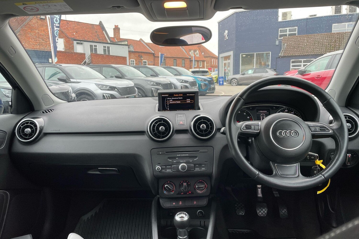 Used Audi A1 2014 for sale - 76645599: Photo 6