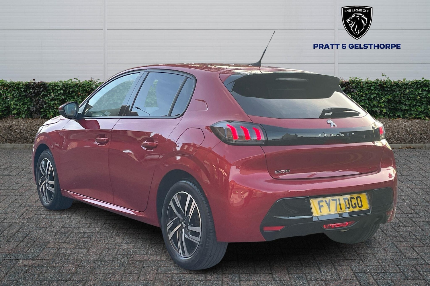 Used Peugeot 208 2021 for sale - 76992059: Photo 3