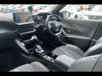 Used Peugeot E-2008 2021 for sale - 75031385: Photo