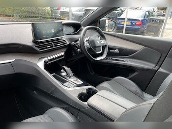 Used Peugeot 3008 2022 for sale - 76563257: Photo