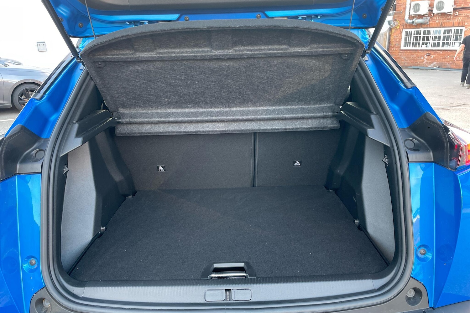 Used Peugeot 2008 for sale - 76997799: Photo 5