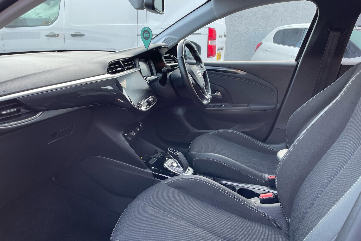 Used Vauxhall Corsa 2021 for sale - 76952417: Photo 2