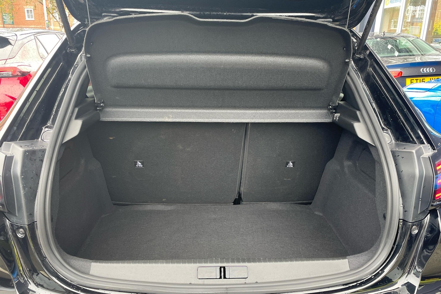 Used Peugeot 208 2024 for sale - 76563271: Photo 5