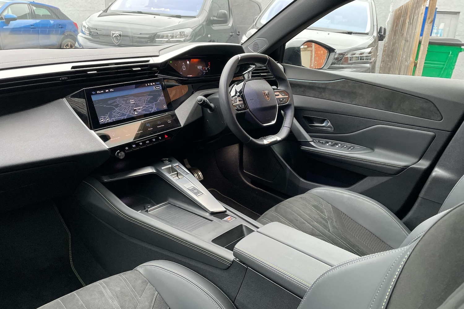 Used Peugeot 408 for sale - 76993853: Photo 2