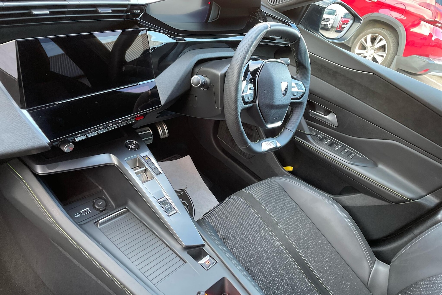 Used Peugeot 308 2025 for sale - 76563228: Photo 2