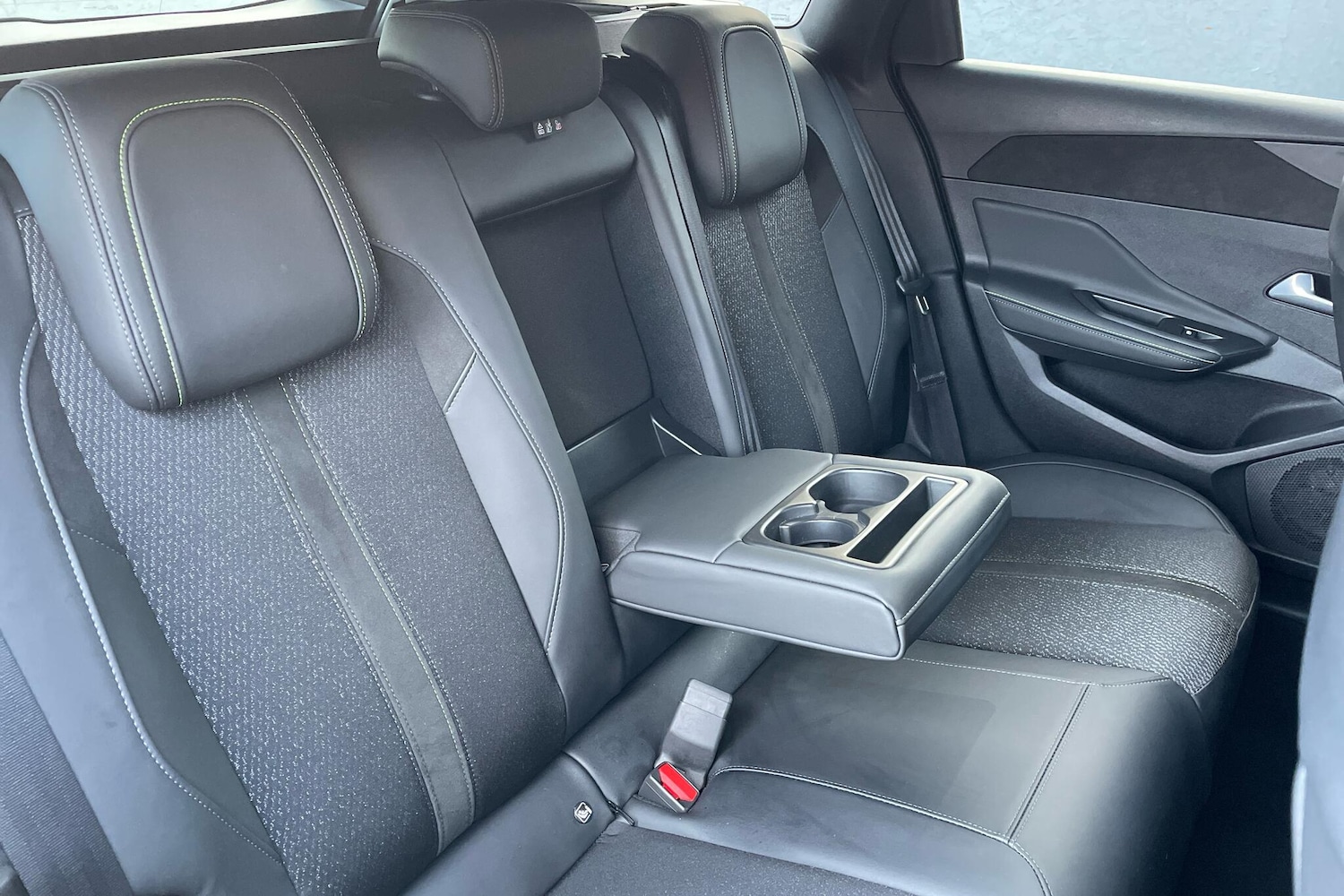 Used Peugeot 308 2025 for sale - 76563228: Photo 7