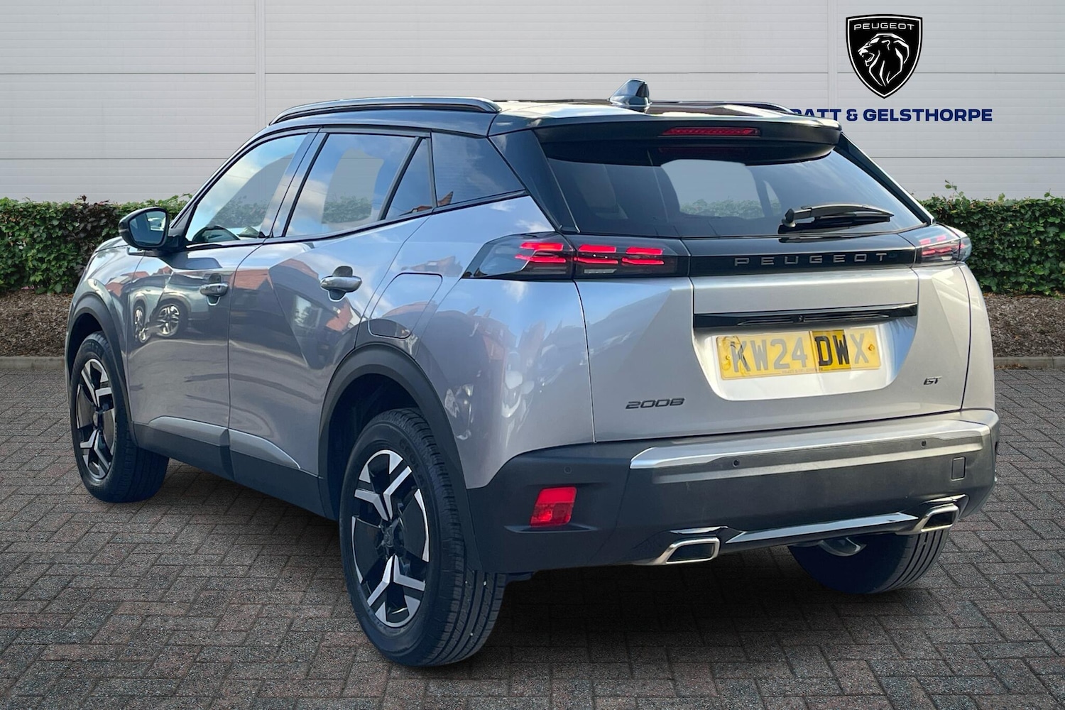 Used Peugeot 2008 2024 for sale - 76563253: Photo 3