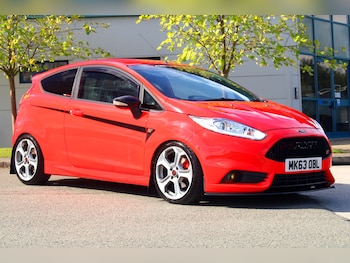 Used Ford Fiesta 2014 for sale - 75936105: Photo