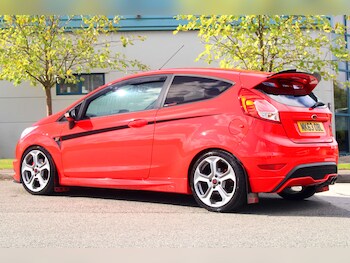 Used Ford Fiesta 2014 for sale - 75936105: Photo