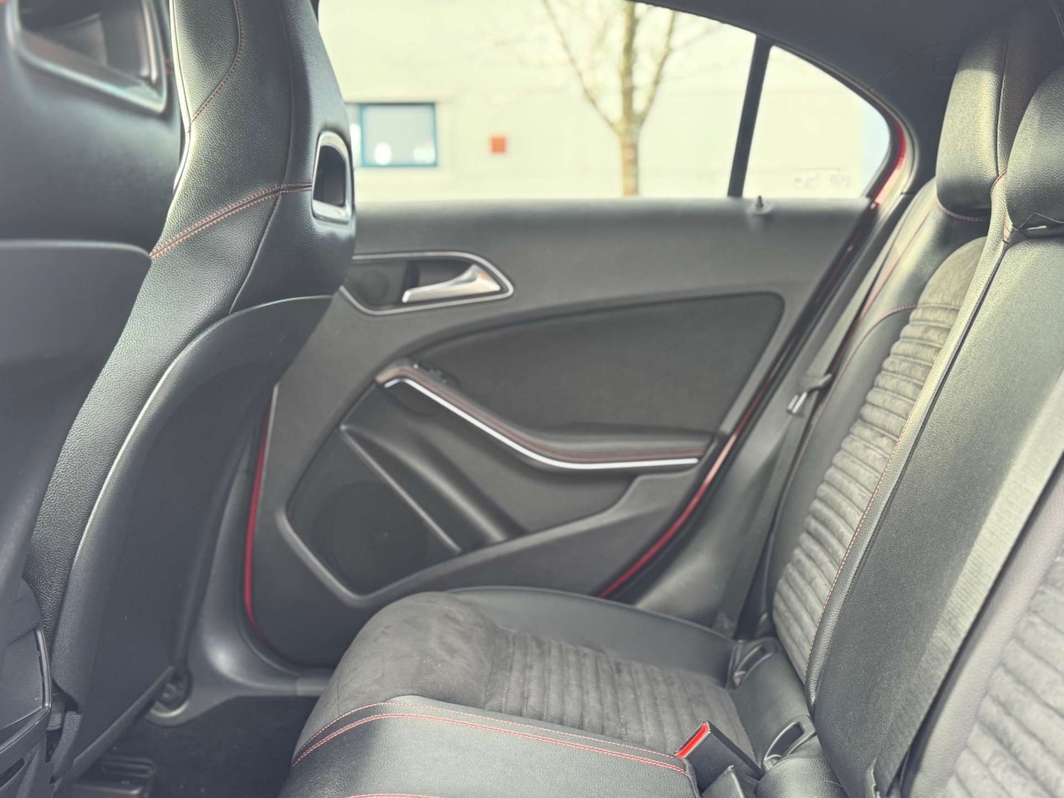 Used Mercedes-Benz A-Class 2014 for sale - 76577466: Photo 16