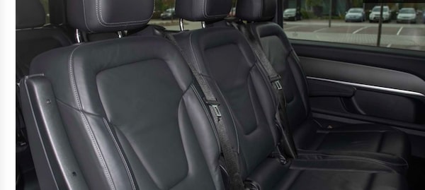 Used Mercedes-Benz V-Class 2023 for sale - 76171663: Photo 2