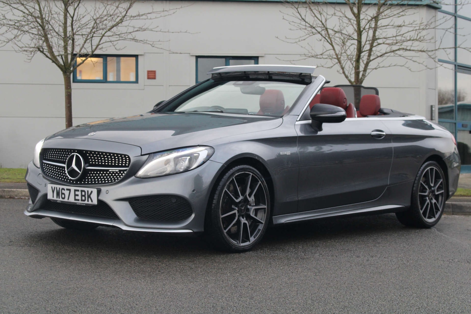 Used Mercedes-Benz C Class 2017 for sale - 76933032: Photo 4