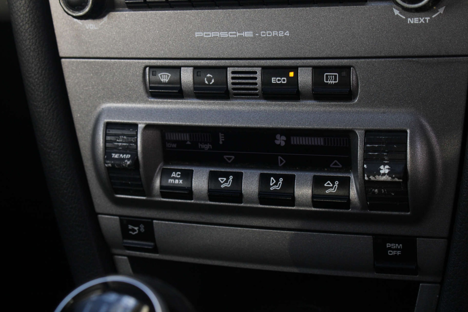 Used Porsche Boxster 2005 for sale - 76637968: Photo 32