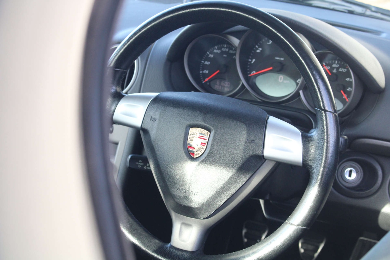 Used Porsche Boxster 2005 for sale - 76637968: Photo 37