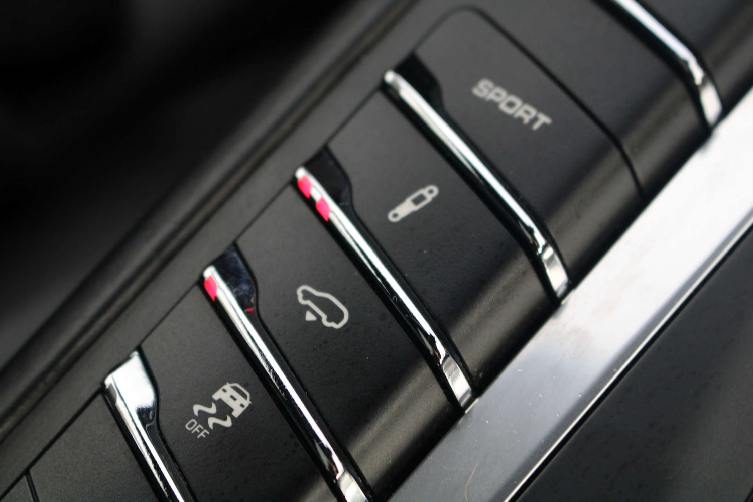 Used Porsche Macan 2016 for sale - 77261422: Photo 45