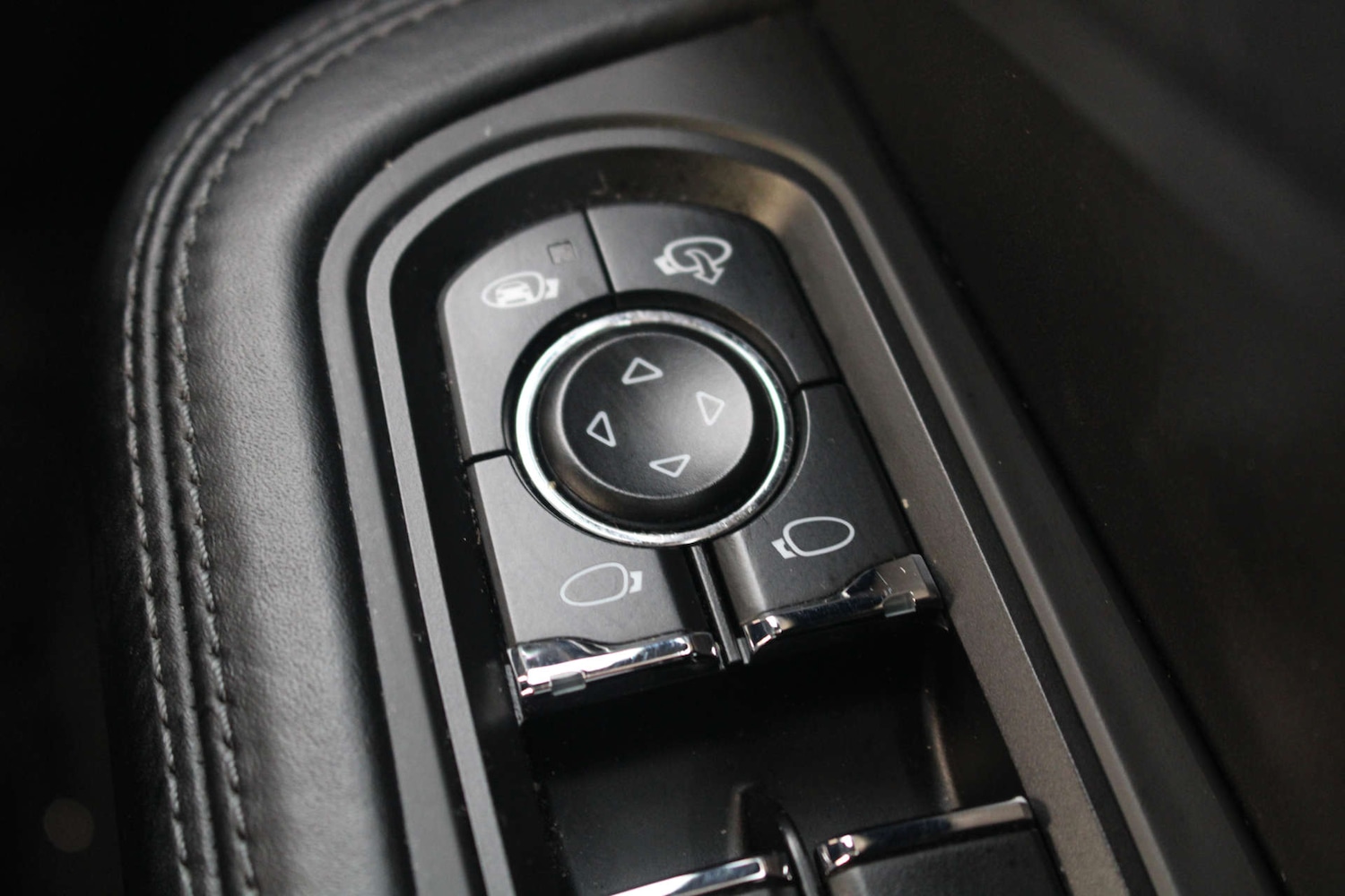 Used Porsche Macan 2016 for sale - 77261422: Photo 59