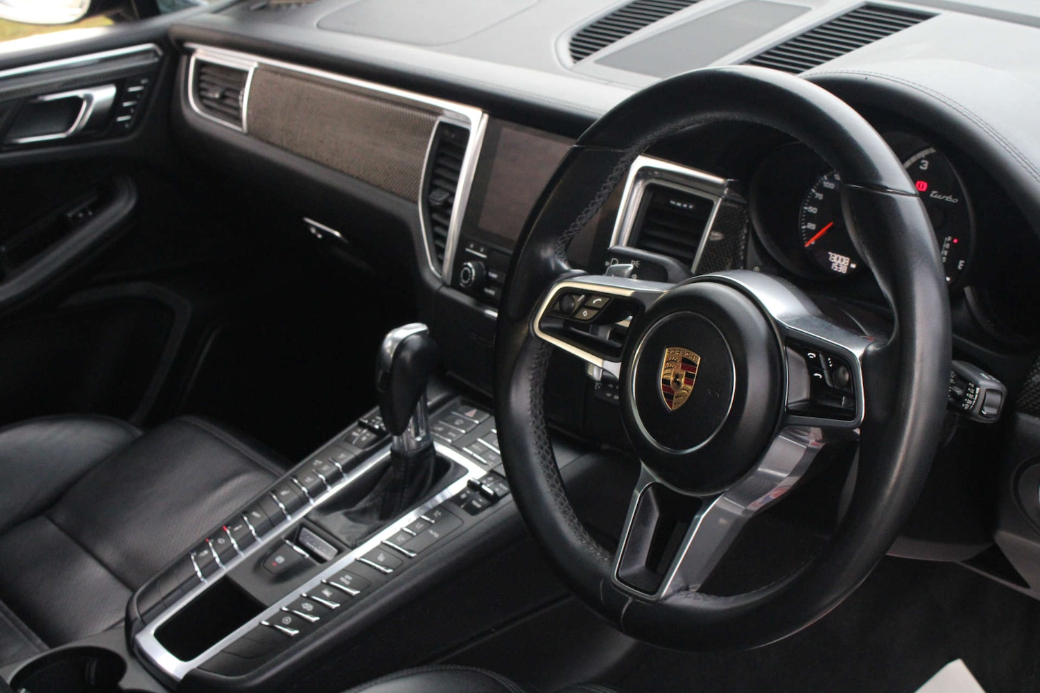 Used Porsche Macan 2016 for sale - 77261422: Photo 61