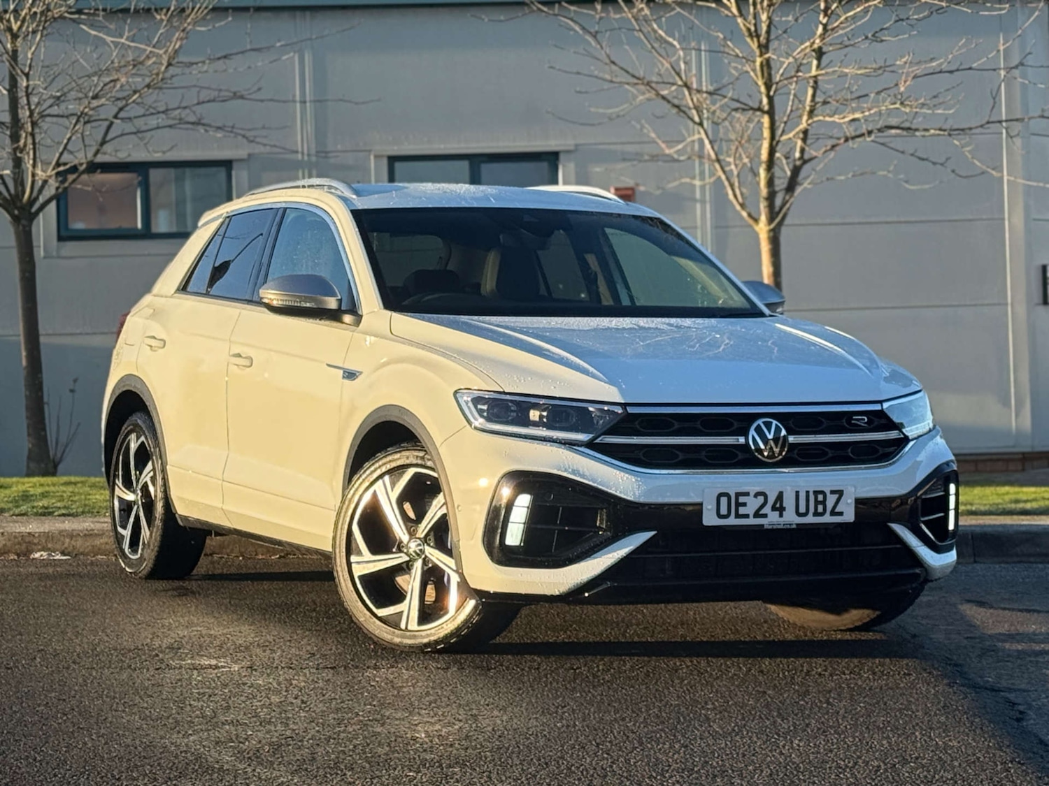 Used Volkswagen T-Roc 2024 for sale - 76589716: Photo 1