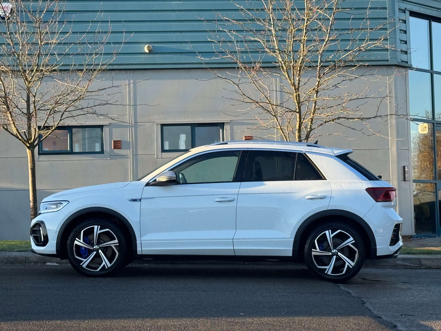 Used Volkswagen T-Roc 2024 for sale - 76589716: Photo 5