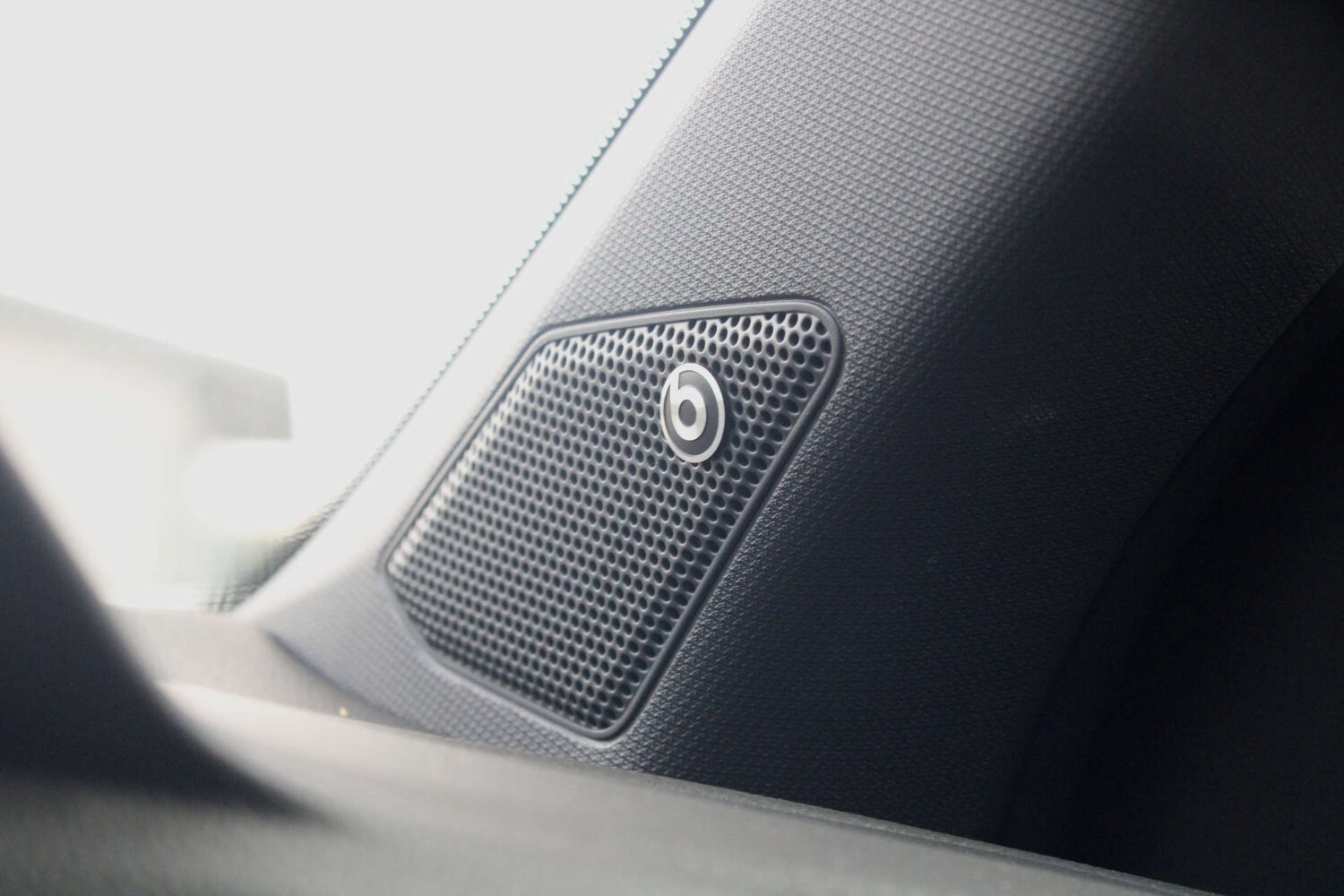 Used Volkswagen T-Roc 2024 for sale - 76589716: Photo 54