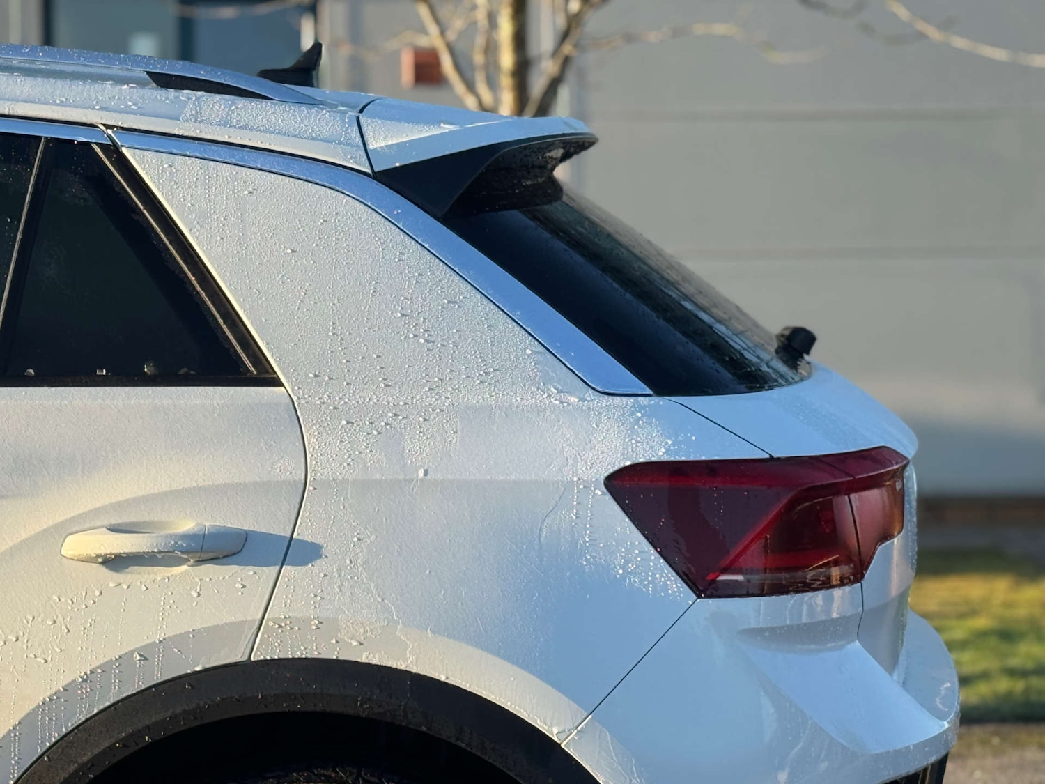 Used Volkswagen T-Roc 2024 for sale - 76589716: Photo 9