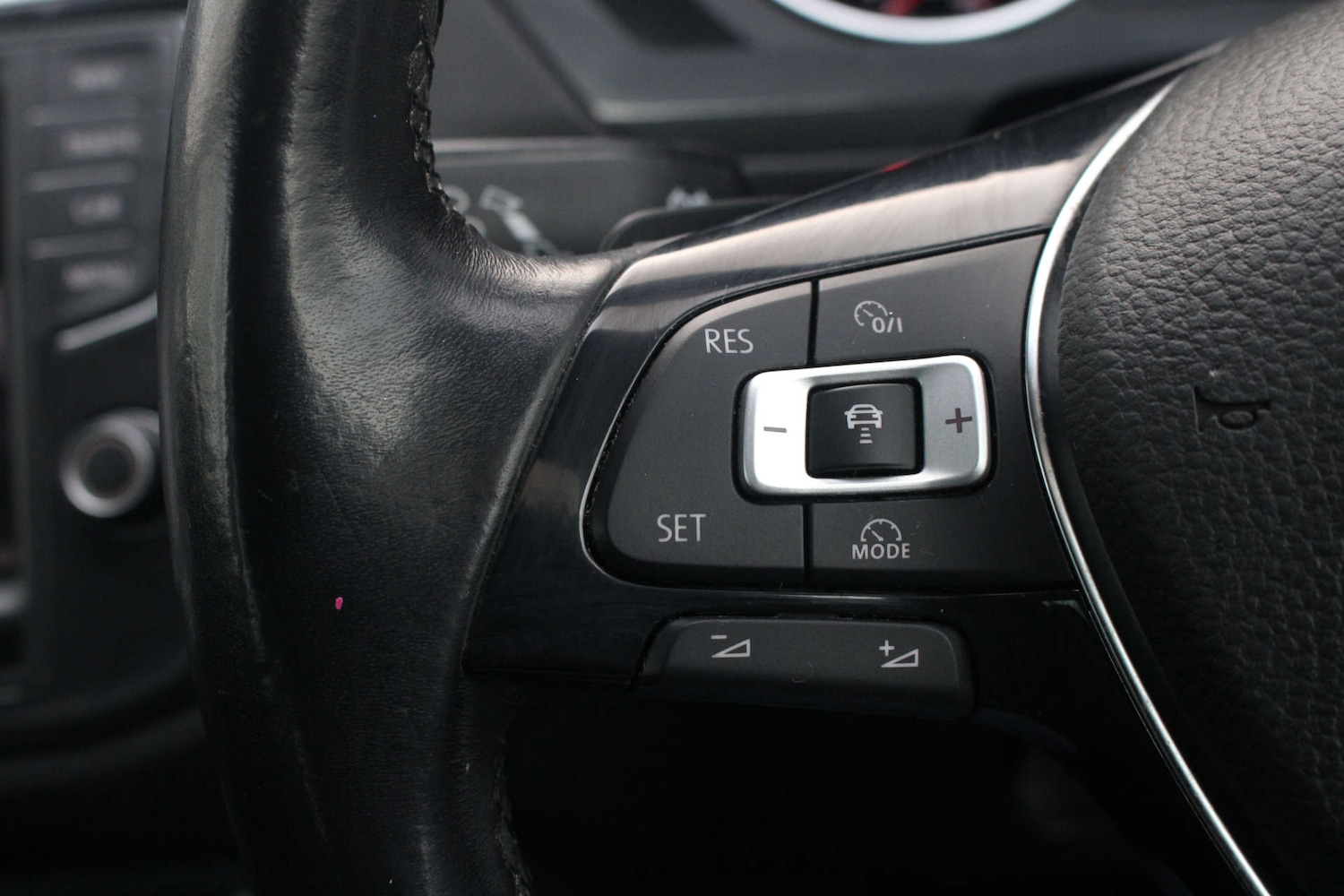 Used Volkswagen Tiguan 2016 for sale - 77094212: Photo 32