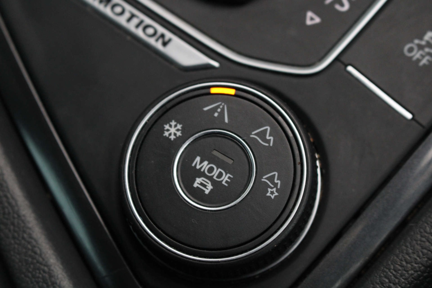 Used Volkswagen Tiguan 2016 for sale - 77094212: Photo 39