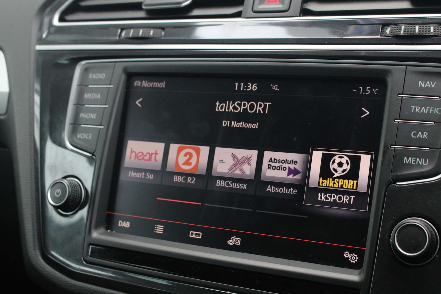 Used Volkswagen Tiguan 2016 for sale - 77094212: Photo 45