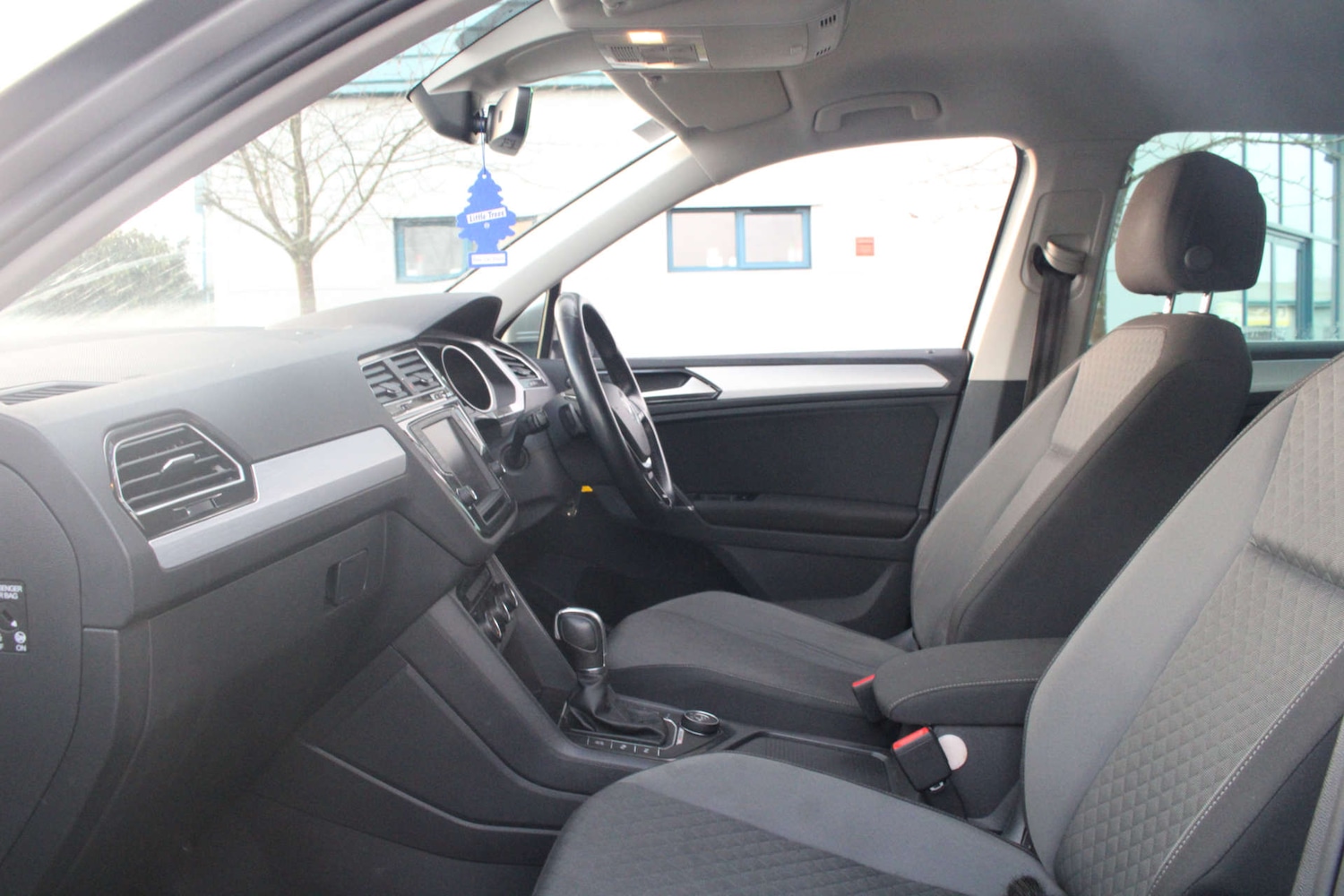 Used Volkswagen Tiguan 2016 for sale - 77094212: Photo 61