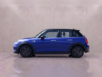 Used MINI Hatch 2019 for sale - 78931407: Photo