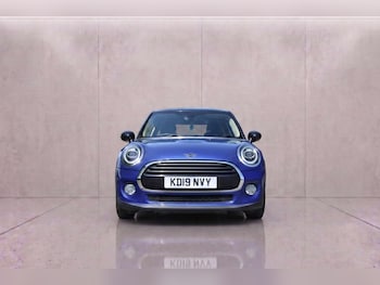 Used MINI Hatch 2019 for sale - 79151105: Photo