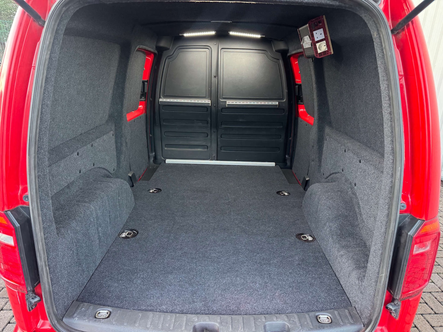 Used Volkswagen Caddy Maxi 2017 for sale - 76252258: Photo 10