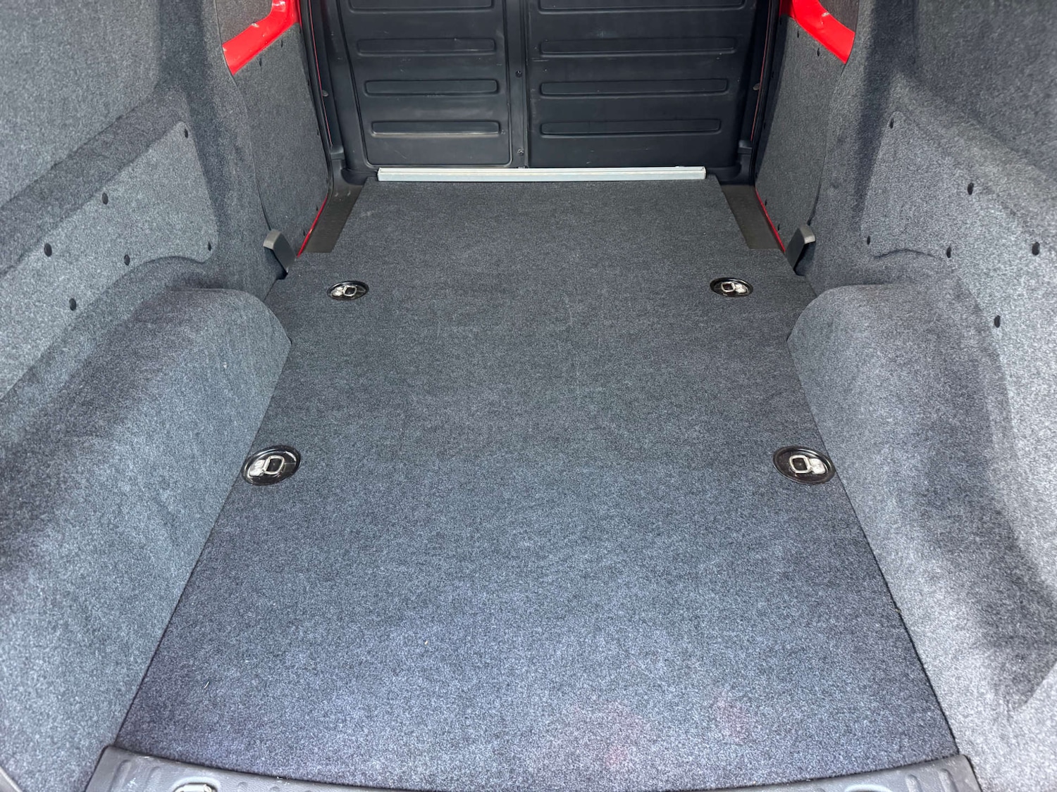 Used Volkswagen Caddy Maxi 2017 for sale - 76252258: Photo 11