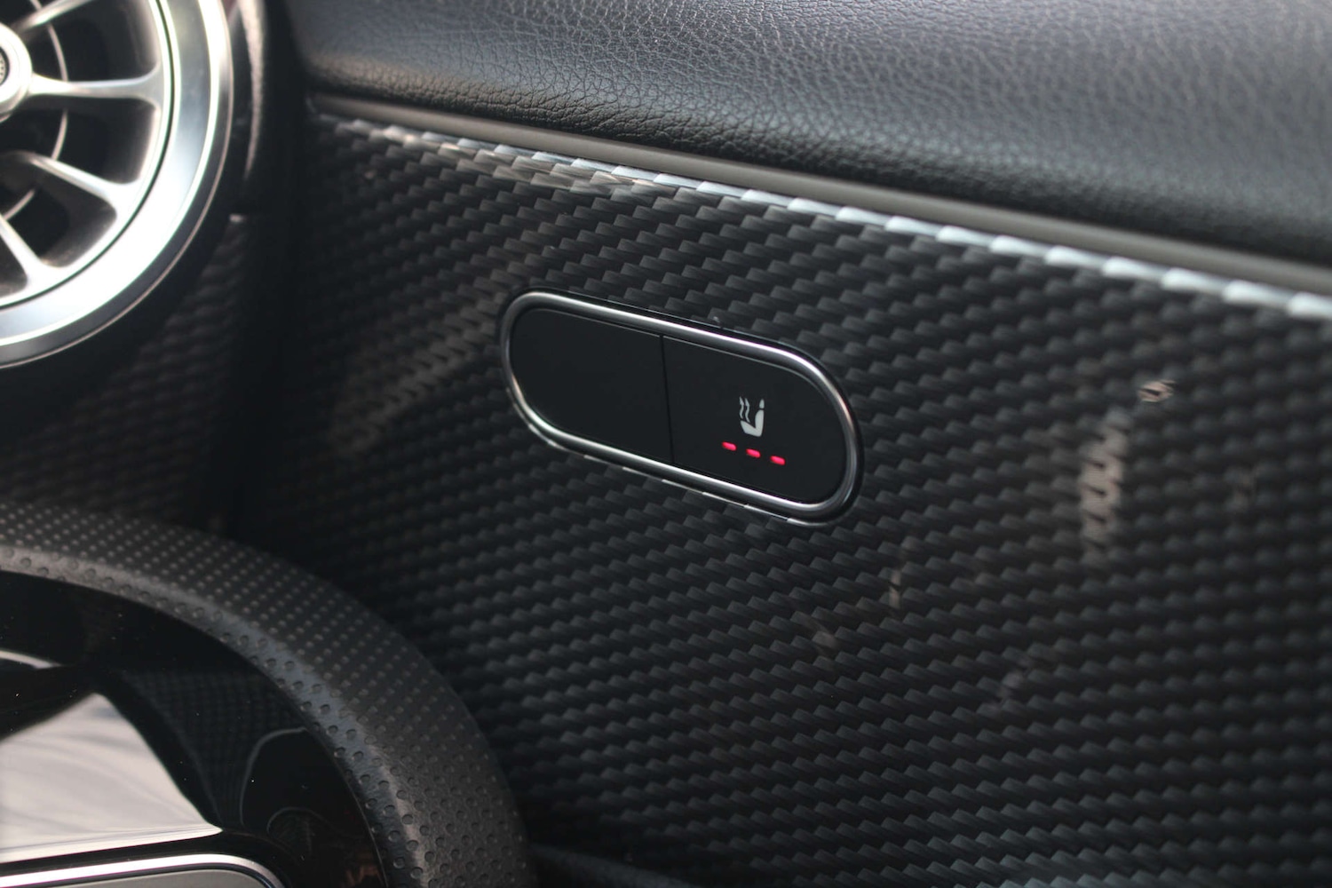 Used Mercedes-Benz A-Class 2018 for sale - 76735832: Photo 60