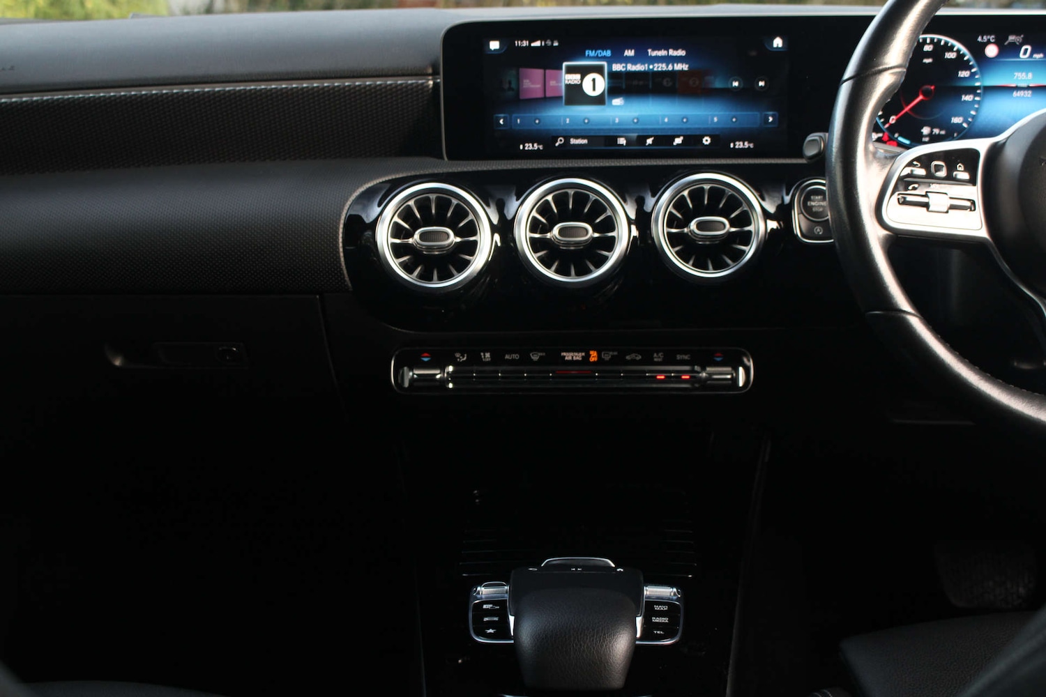 Used Mercedes-Benz A-Class 2018 for sale - 76735832: Photo 65