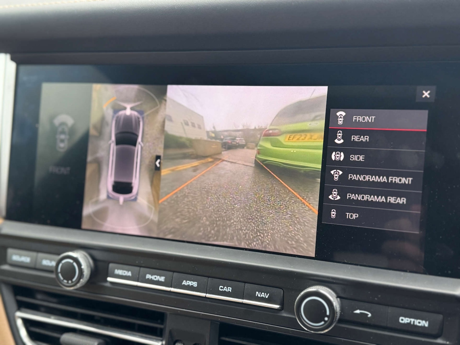 Used Porsche Macan 2019 for sale - 76735834: Photo 14