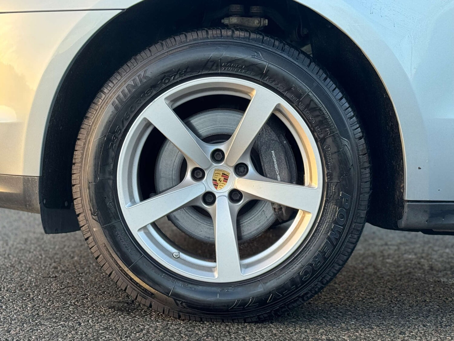 Used Porsche Macan 2019 for sale - 76735834: Photo 29