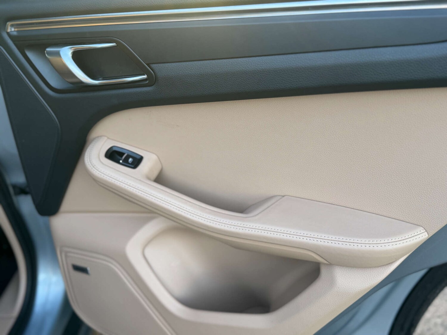 Used Porsche Macan 2019 for sale - 76735834: Photo 41