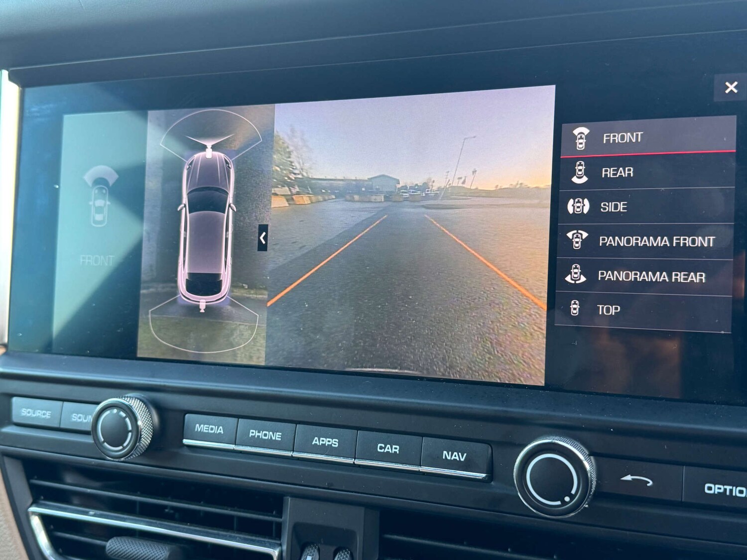 Used Porsche Macan 2019 for sale - 76735834: Photo 53