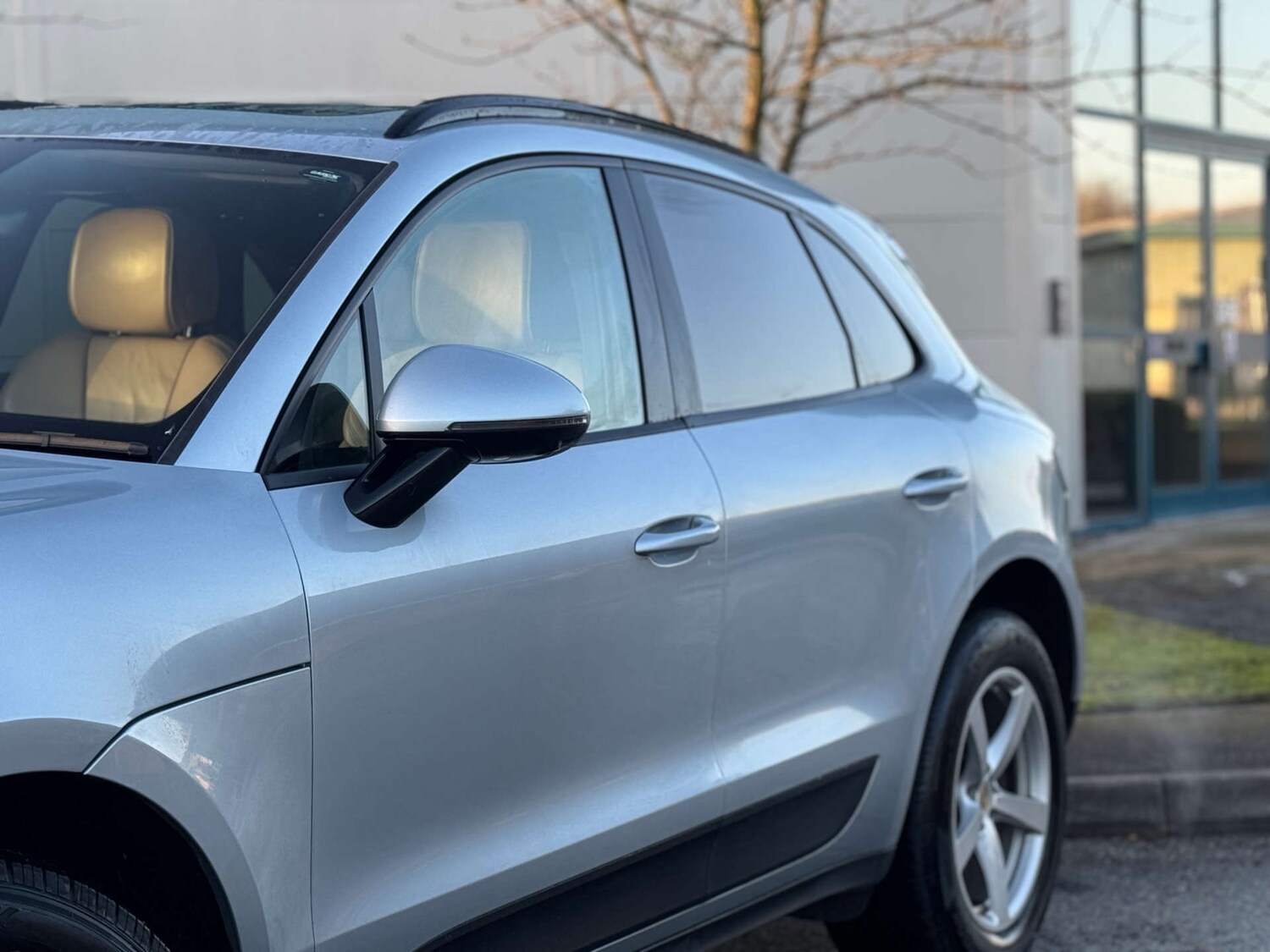 Used Porsche Macan 2019 for sale - 76735834: Photo 77