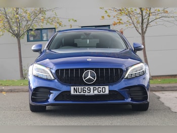 Used Mercedes-Benz C-Class 2019 for sale - 76105321: Photo
